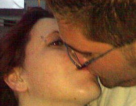 فتاة تتزوج من خطيبها الميت!! صورة رقم 1