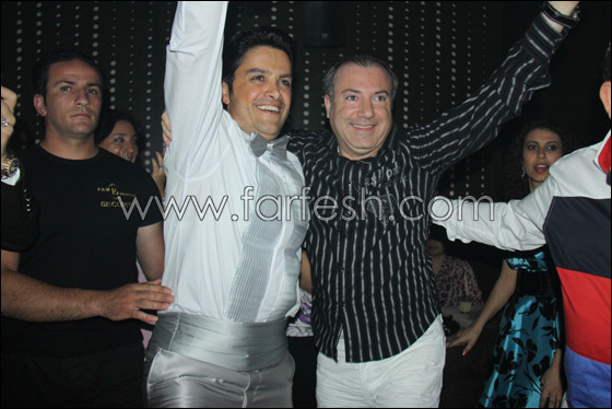 بالصور.. هشام الحاج وأمينة في الملهى الليلي!!      صورة رقم 13