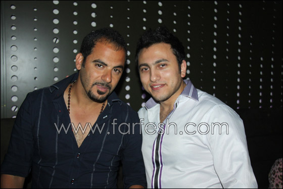 بالصور.. هشام الحاج وأمينة في الملهى الليلي!!      صورة رقم 2