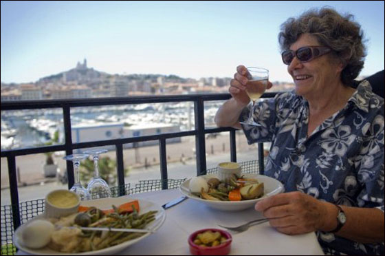 بالصور: الحر الشديد اكثر قسوة من البرد القارس في دول اوروبا!  صورة رقم 20