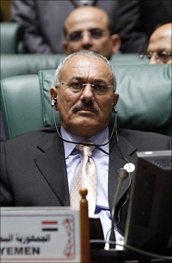 الرئيس اليمني يخضع لعمليات تجميلية وينقص عمره 10 سنوات  صورة رقم 4