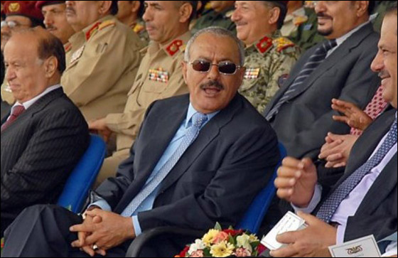 الرئيس اليمني يخضع لعمليات تجميلية وينقص عمره 10 سنوات  صورة رقم 5