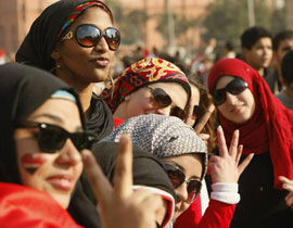 توصية بالزام الاناث التجند عسكريا تثير جدلا واسعا في مصر! صورة رقم 2