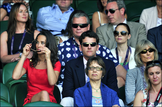 بالصور.. بيبا ميدلتون وحبيبها أليكس يجذبان الأنظار!!   صورة رقم 4