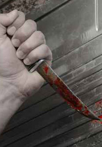 الجزائر: عجوز ذبح زوجته من الوريد الى الوريد امام اطفاله! صورة رقم 1