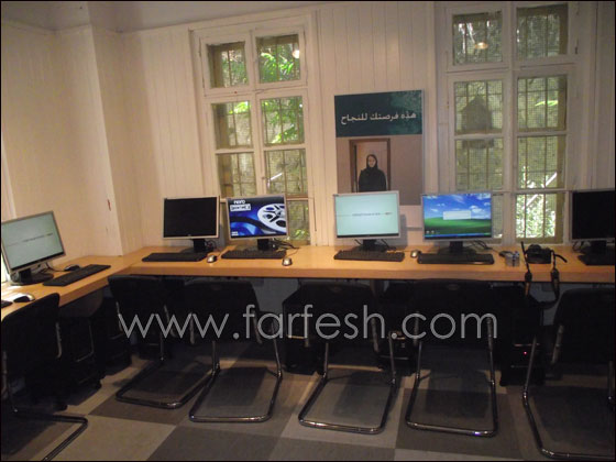 بيزك تفتتح مركز المعرفة الجماهيري لتعليم الحاسوب في الناصرة  صورة رقم 11