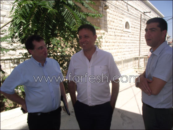 بيزك تفتتح مركز المعرفة الجماهيري لتعليم الحاسوب في الناصرة  صورة رقم 14