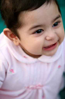 غزة: معركة نسائية في زفاف تلفت النظر لمسالة حضانة الاطفال! صورة رقم 1 غزة: معركة نسائية في زفاف تلفت النظر لمسالة حضانة الاطفال! صورة رقم 1