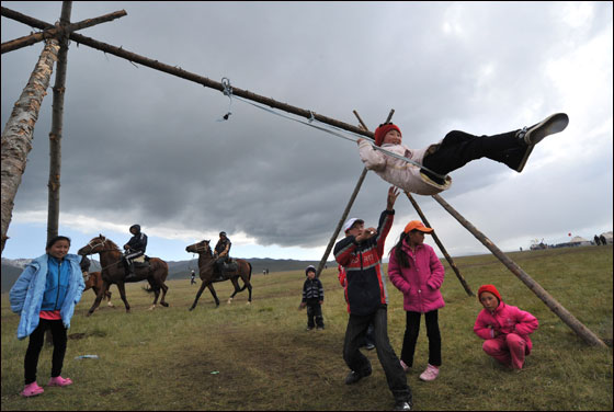بالصور: مهرجان قيرغيزستان التقليدي.. حضارة وثقافة مميزة صورة رقم 3