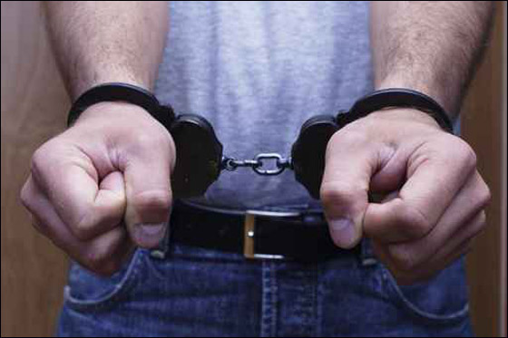 ابتز عروسا وهددها بنشر صورها على الانترنت.. فجلد 360 جلدة! صورة رقم 1