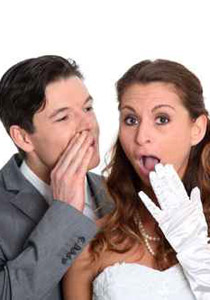 اليمن تشهد أول حفل زفاف داخل السجن!!  صورة رقم 1