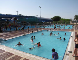 سلكوم تواصل منح زبائنها 3 تذاكر هدية  صورة رقم 1