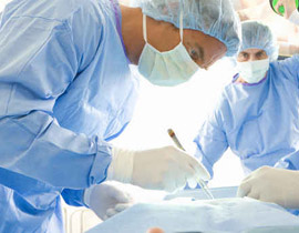 استرالية تقاضي طبيب ترك في معدتها اسفنجة لمدة 15 سنة!! صورة رقم 1