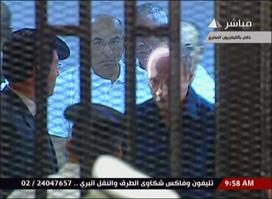الشارع المصري راض عن المحاكمة التاريخية لمبارك  صورة رقم 14