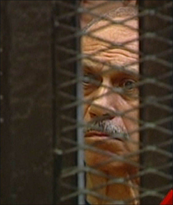 الشارع المصري راض عن المحاكمة التاريخية لمبارك  صورة رقم 8