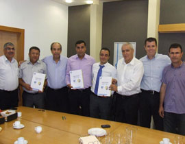  ai Bank البنك العربي الإسرائيلي يمنح الرعاية لفريق مكابي أبناء أم الفحم  صورة رقم 1