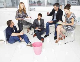 دراسة: علاقتك بزملاء العمل تؤثر على بدانتك وحالتك المكتئبة! صورة رقم 1