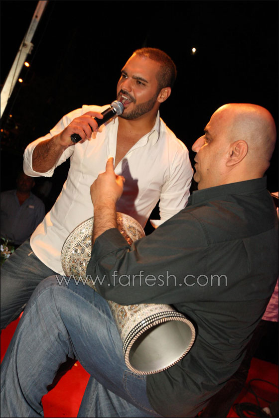 بالصور.. جوزيف عطية ومفاجآت صيف 2011!!   صورة رقم 11