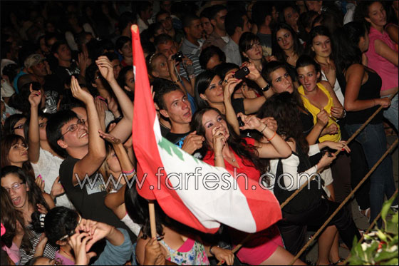 بالصور.. جوزيف عطية ومفاجآت صيف 2011!!   صورة رقم 14