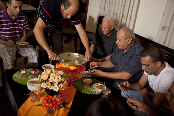 نبدأ في الطيبة: شيف Orange يحل ضيفا على عائلة جبارة  صورة رقم 7