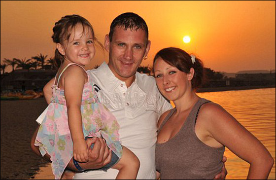 حادث الطرق افقده جزءا كبيرا من ذاكرته.. فلم يتذكر زوجته!!  صورة رقم 2