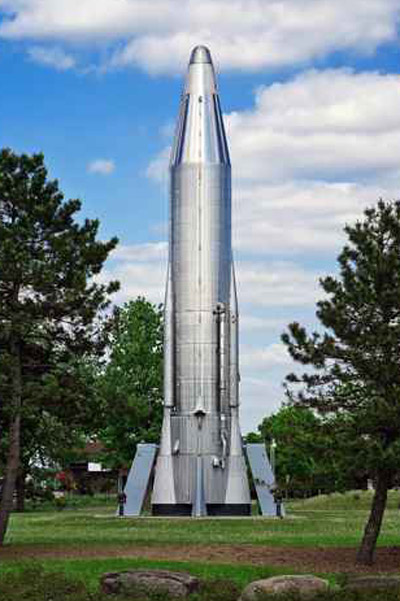 أطلق صاروخاً صنعه بنفسه باتجاه زوجته.. وقتلها عن غير قصد!! صورة رقم 1