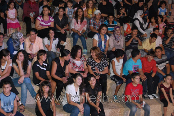 أيمن نحاس ورنا نعرة يُبدعان بأمسية فنية رمضانيّة في الطيرة!   صورة رقم 17