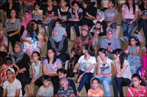 أيمن نحاس ورنا نعرة يُبدعان بأمسية فنية رمضانيّة في الطيرة!   صورة رقم 39