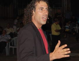 أيمن نحاس ورنا نعرة يُبدعان بأمسية فنية رمضانيّة في الطيرة!   صورة رقم 1