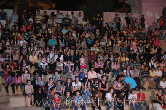 أيمن نحاس ورنا نعرة يُبدعان بأمسية فنية رمضانيّة في الطيرة!   صورة رقم 6