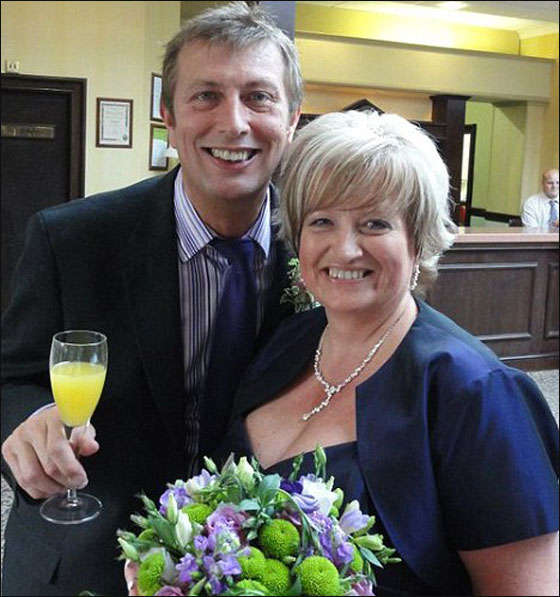 الغى شهر العسل بسبب اصابته بالسرطان فتم تغريمه بالفي يورو! صورة رقم 2