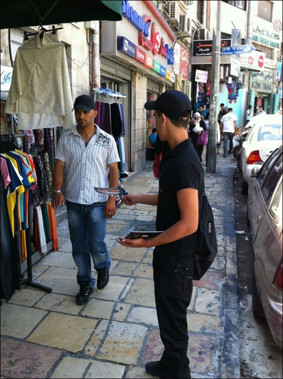 إقبال واسع النطاق على نقاط البيع والترويج  لحملات Orange الرمضانية صورة رقم 5