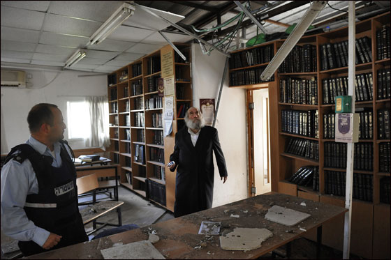 تصاعد حدة التوتر بعد هجمات الأمس واسرائيل تتوعد  صورة رقم 18