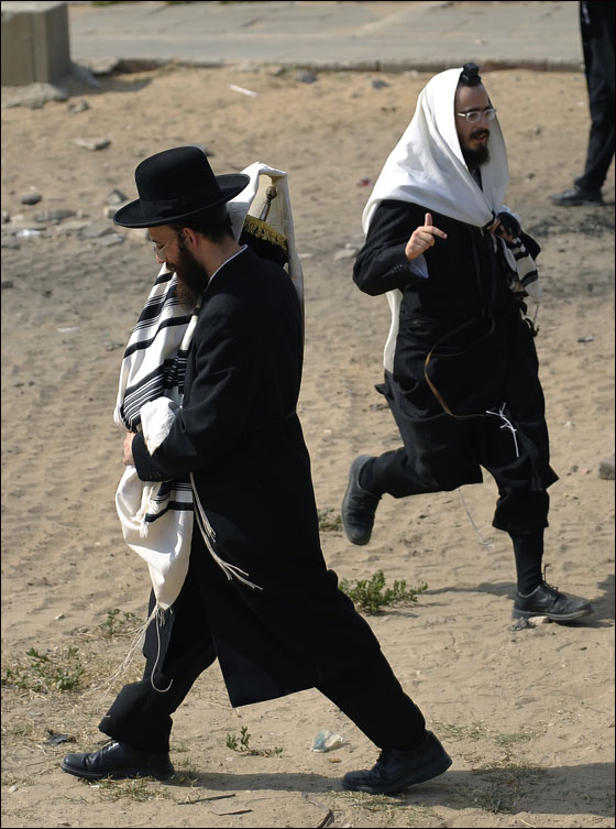 تصاعد حدة التوتر بعد هجمات الأمس واسرائيل تتوعد  صورة رقم 9