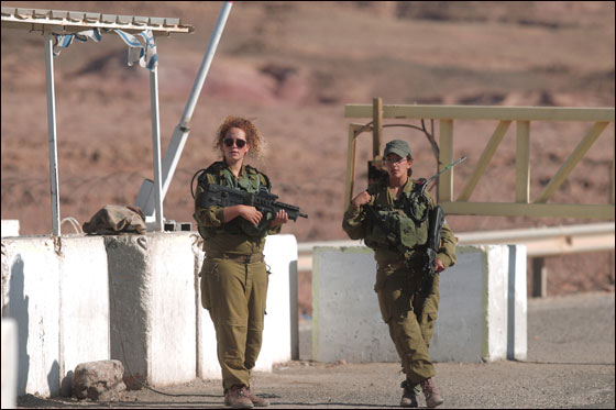 تصاعد حدة التوتر بعد هجمات الأمس واسرائيل تتوعد  صورة رقم 10