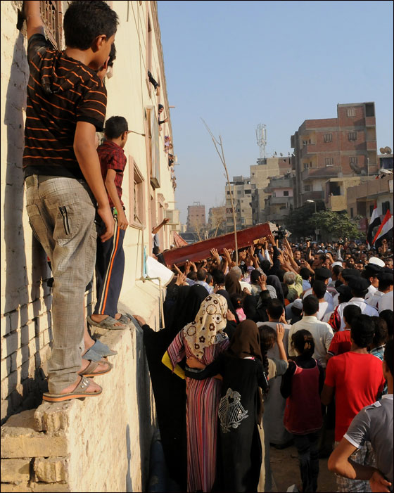 سحب السفير المصري لدى اسرائيل بعد الهجوم الاسرائيلي  صورة رقم 20