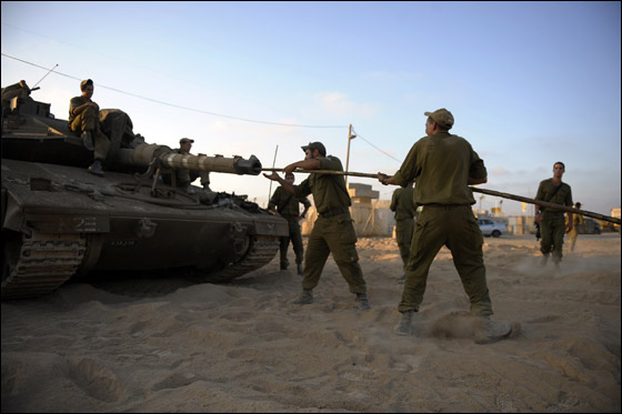 سقوط صواريخ غراد على بئر السبع جنوب اسرائيل صورة رقم 5 سقوط صواريخ غراد على بئر السبع جنوب اسرائيل صورة رقم 5