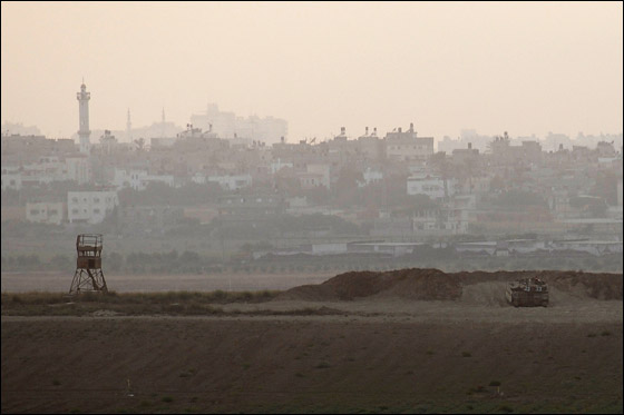 سقوط صواريخ غراد على بئر السبع جنوب اسرائيل صورة رقم 2 سقوط صواريخ غراد على بئر السبع جنوب اسرائيل صورة رقم 2