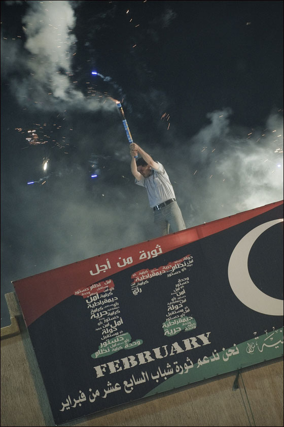 ثوار ليبيا يزحفون على القذافي بيت بيت زنغة زنغة  صورة رقم 6