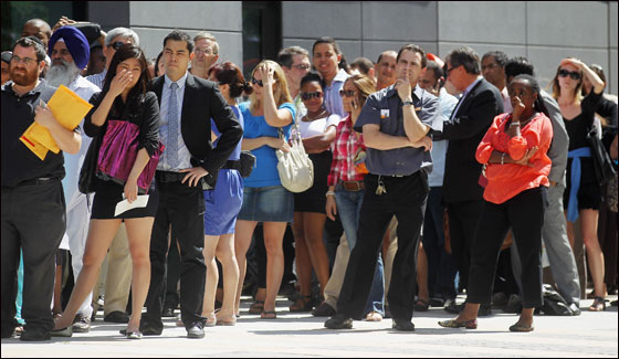 اخلاء مباني نيويورك بعد ان ضرب المنطقة زلزال بقوة 5.8 درجات صورة رقم 1