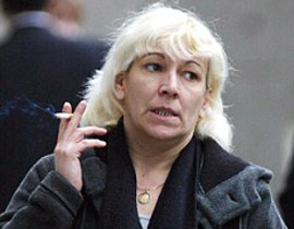 السجن مدى الحياة لبريطانية قتلت ضرير بزجاجة نبيذ! صورة رقم 1