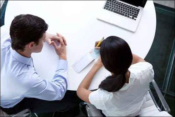 البرلمان القبرصي يخفض اجور الموظفين ويزيد ضريبة الدخل! صورة رقم 1