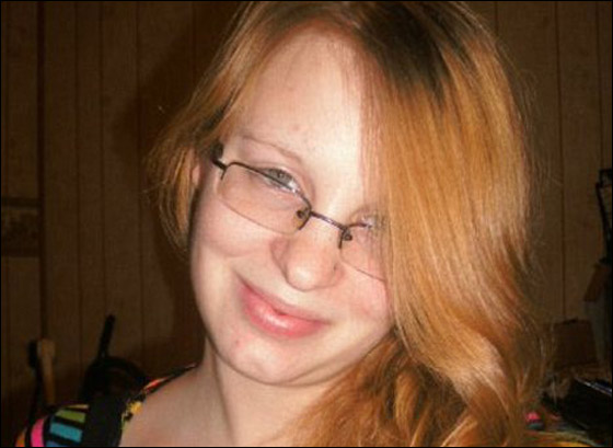 عروسان يسرقان طعاما بقيمة 1049 دولارا لتقديمه في حفل زفافهما صورة رقم 2