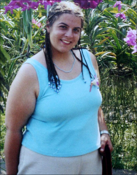 مدمنة على الكعك تفتح محلا لبيع الكعك وتفقد 44 كغم من وزنها  صورة رقم 2