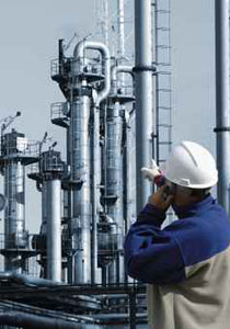 هوت أسعار العقود الاجلة للنفط الخام الامريكي قرابة ثلاثة بالمئة صورة رقم 1 هوت أسعار العقود الاجلة للنفط الخام الامريكي قرابة ثلاثة بالمئة صورة رقم 1