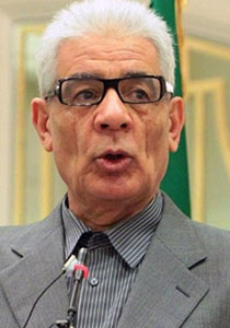 الاستخبارات الامريكية والبريطانية تعاونت مع القذافي ضد الثوار! صورة رقم 1