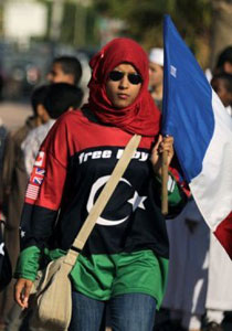 الكشف عن جاسوسة ليبية قادت الناتو لهزم قوات القذافي!! صورة رقم 1