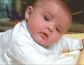 بريطاني يقتل طفله ومن ثم يشنق نفسه ليغيظ طليقته!!  صورة رقم 1