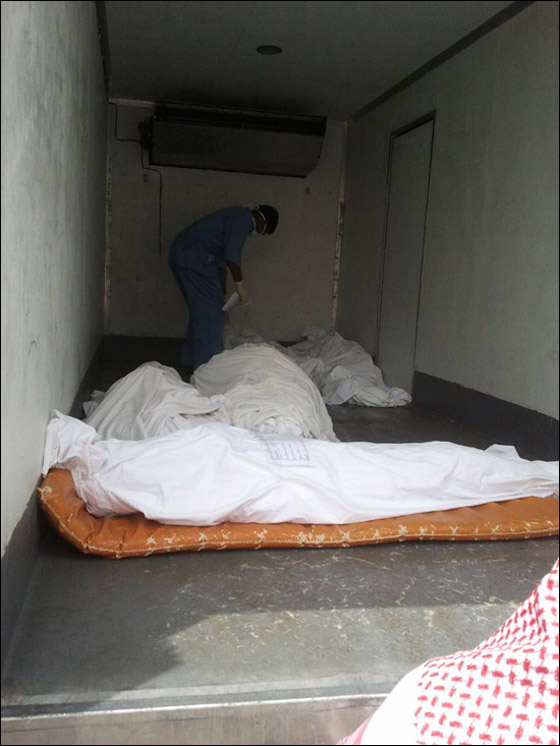 السعوديون يحتفظون بجثث الموتى في سيارات الخضار!!  صورة رقم 6