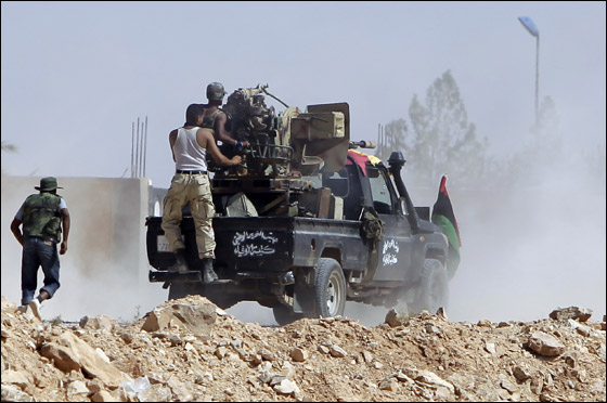 الثوار يسيطرون على معظم انحاء سرت ومعارك طاحنة في بني وليد!! صورة رقم 8